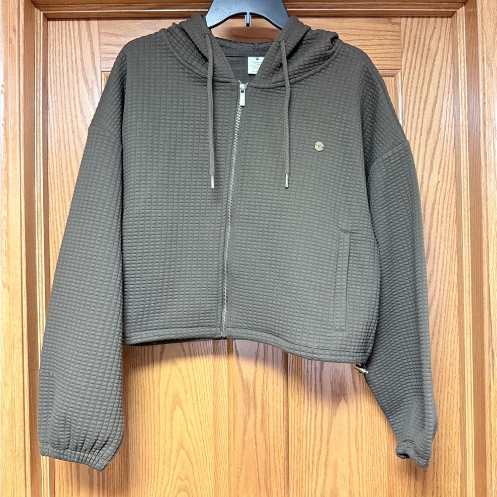 Love Fitness Cropped Waffle Knit Zip Hoodie in Olive